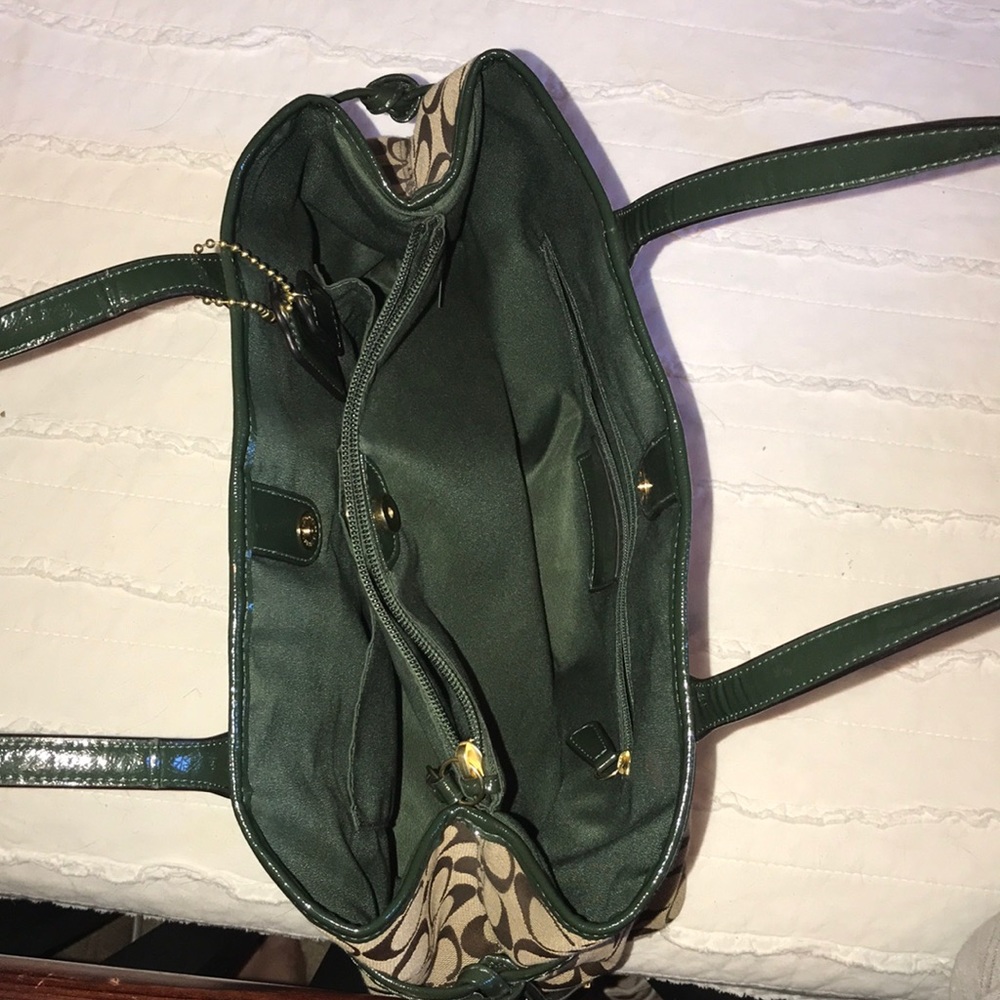 Coach shoulder bag - Picture 2 of 3
